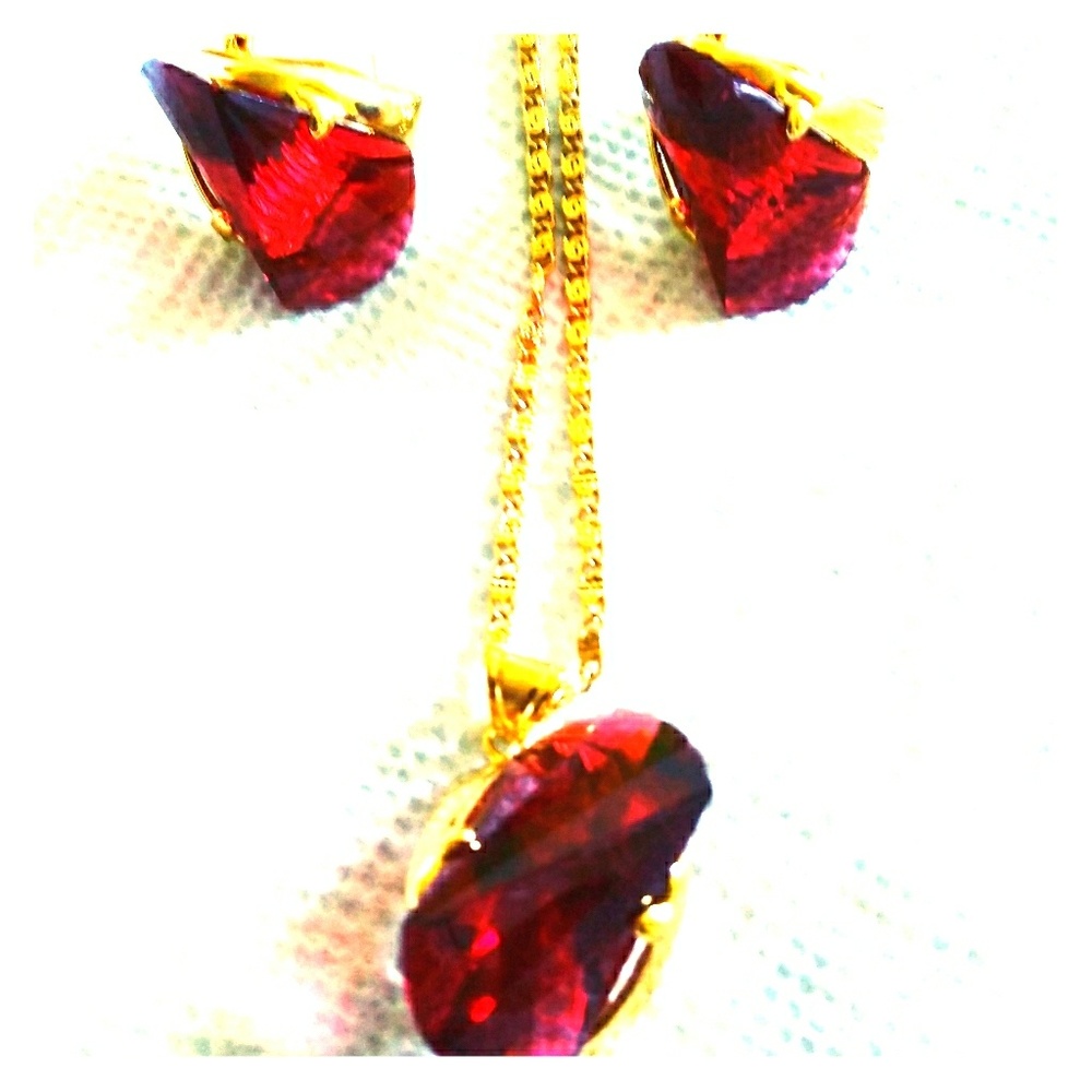 Ruby red necklace and earrings